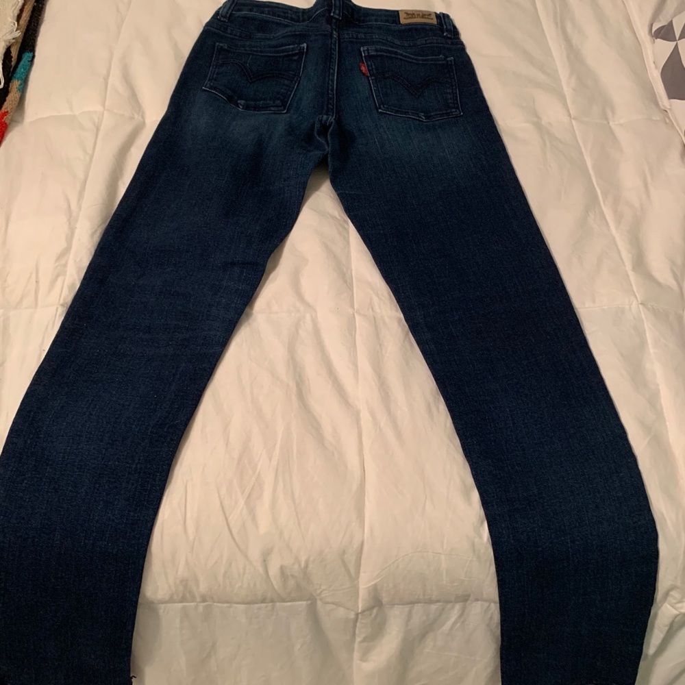 LEVIS never worn - Picture 2 of 4